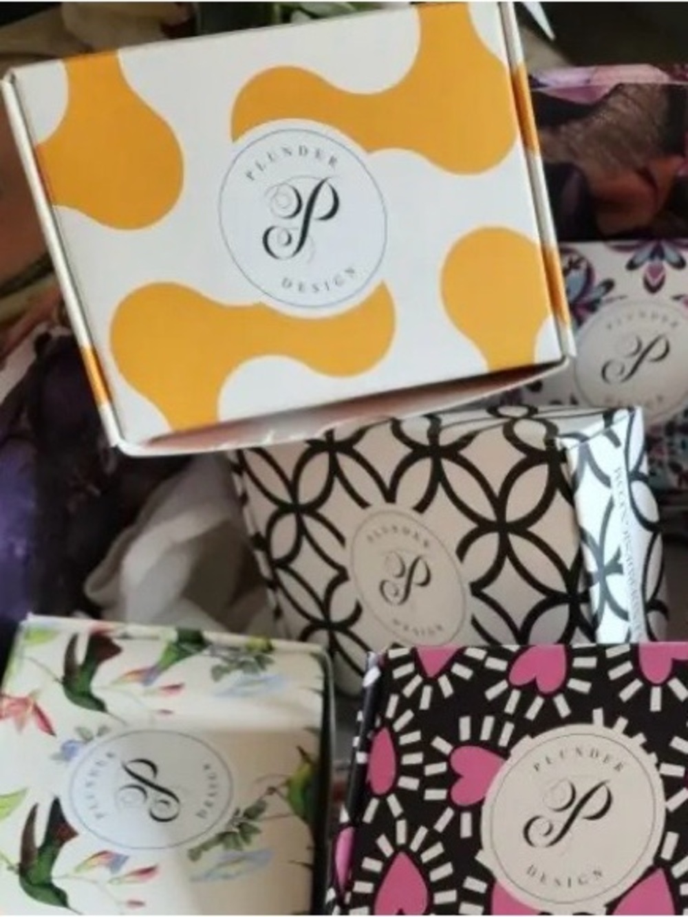 Plunder Jewelry Mystery Box-ALL NEW AND 75 pieces! - Picture 2 of 3